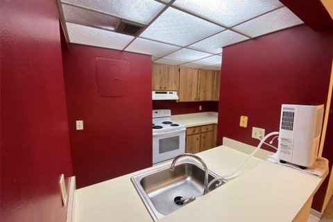 Copropriété à vendre à Deltona, Floride: 2 chambres, 83.33 m2 № 2234755 - photo 9