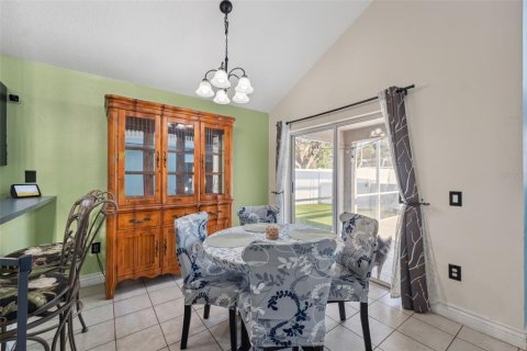 Casa en venta en Valrico, Florida, 3 dormitorios, 162.76 m2 № 2204695 - foto 6