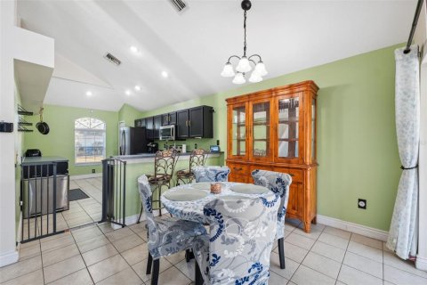 Casa en venta en Valrico, Florida, 3 dormitorios, 162.76 m2 № 2204695 - foto 7