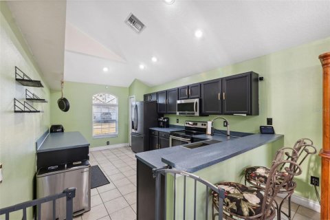 Casa en venta en Valrico, Florida, 3 dormitorios, 162.76 m2 № 2204695 - foto 8