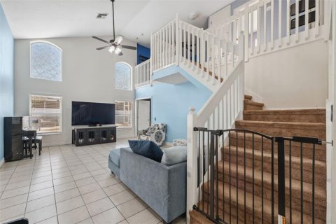 Casa en venta en Valrico, Florida, 3 dormitorios, 162.76 m2 № 2204695 - foto 3