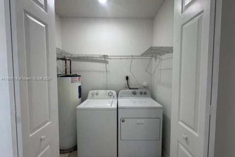 Touwnhouse à vendre à Homestead, Floride: 3 chambres, 120.77 m2 № 1964968 - photo 7