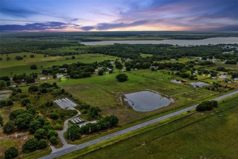 Terreno en venta en Kenansville, Florida № 1683018 - foto 2