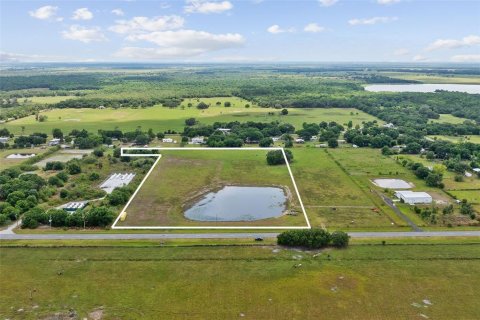 Terreno en venta en Kenansville, Florida № 1683018 - foto 1