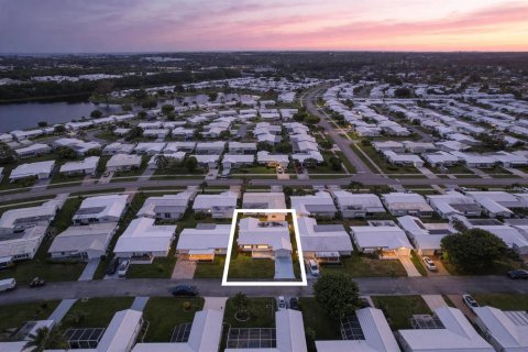 Casa en Boynton Beach, Florida 2 dormitorios, 132.66 m2 № 2171929