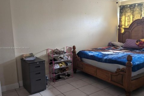 Condo in Lauderhill, Florida, 2 bedrooms  № 1867146 - photo 14