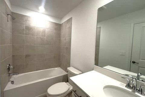 Condo in Venice, Florida, 2 bedrooms  № 1771564 - photo 20