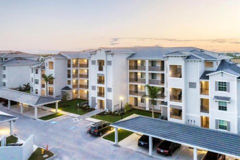 Condo in Venice, Florida, 2 bedrooms  № 1771564 - photo 1