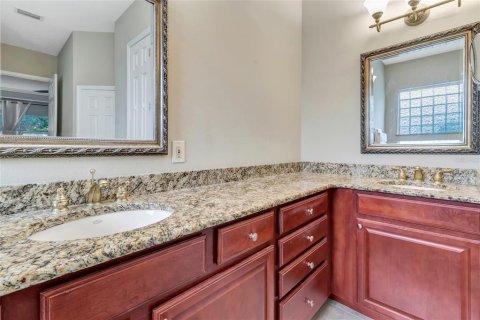 House in Clermont, Florida 4 bedrooms, 305.46 sq.m. № 2202386 - photo 29