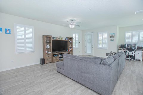 Villa ou maison à louer à Orlando, Floride: 3 chambres, 159.05 m2 № 1830111 - photo 2