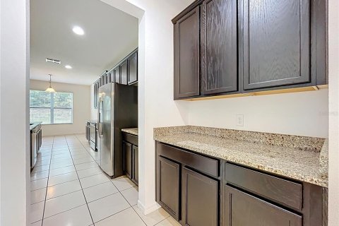 Casa en venta en Apopka, Florida, 5 dormitorios, 439.71 m2 № 1786214 - foto 12