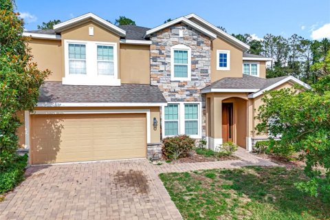Casa en venta en Apopka, Florida, 5 dormitorios, 439.71 m2 № 1786214 - foto 1