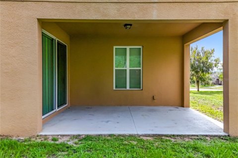 Casa en venta en Apopka, Florida, 5 dormitorios, 439.71 m2 № 1786214 - foto 5