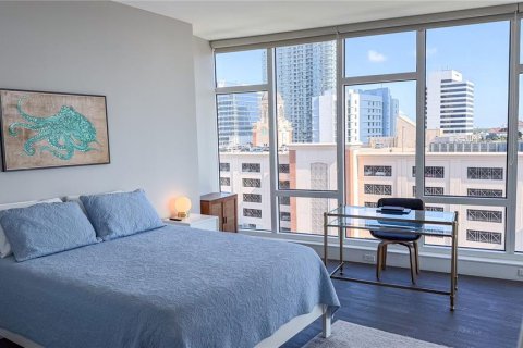 Copropriété à louer à Saint Petersburg, Floride: 2 chambres, 169.92 m2 № 2108148 - photo 9