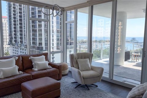 Copropriété à louer à Saint Petersburg, Floride: 2 chambres, 169.92 m2 № 2108148 - photo 21