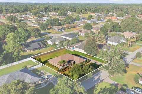 Casa en venta en Belleview, Florida, 4 dormitorios, 201.97 m2 № 2152299 - foto 3