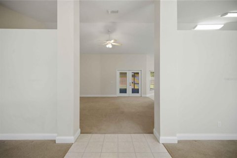 Casa en venta en Belleview, Florida, 4 dormitorios, 201.97 m2 № 2152299 - foto 14