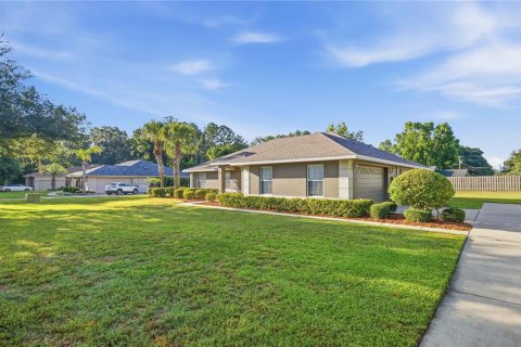 Casa en venta en Belleview, Florida, 4 dormitorios, 201.97 m2 № 2152299 - foto 8