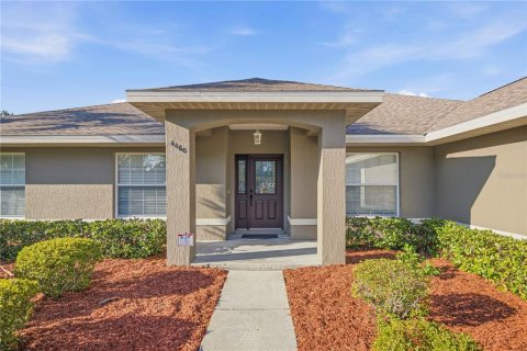 Casa en Belleview, Florida 4 dormitorios, 201.97 m2 № 2152299