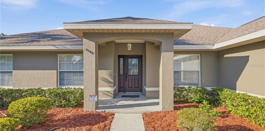 Casa en Belleview, Florida 4 dormitorios, 201.97 m2 № 2152299