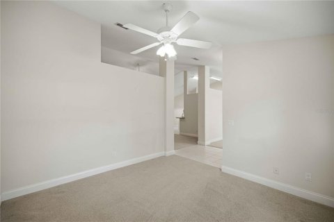 Casa en venta en Belleview, Florida, 4 dormitorios, 201.97 m2 № 2152299 - foto 16