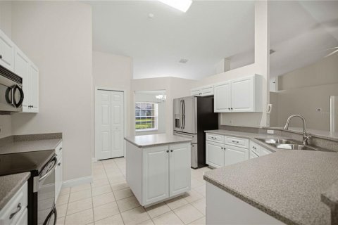 Casa en venta en Belleview, Florida, 4 dormitorios, 201.97 m2 № 2152299 - foto 23