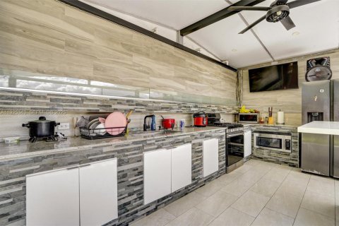 Купить виллу или дом в Хайалиа, Флорида 4 спальни, 272.48м2, № 1984268 - фото 28