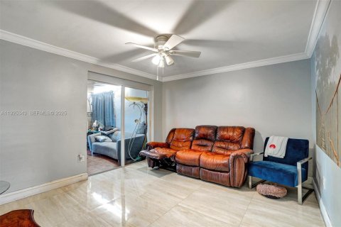 Купить виллу или дом в Хайалиа, Флорида 4 спальни, 272.48м2, № 1984268 - фото 20