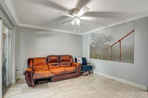 Купить виллу или дом в Хайалиа, Флорида 4 спальни, 272.48м2, № 1984268 - фото 19