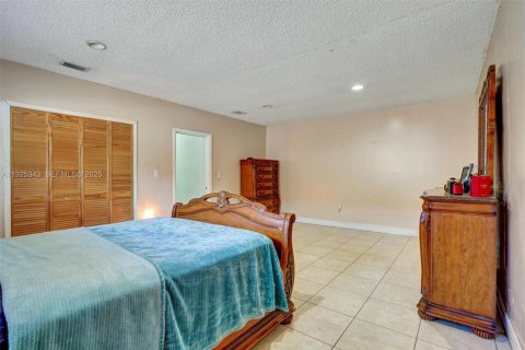 Купить виллу или дом в Хайалиа, Флорида 4 спальни, 272.48м2, № 1984268 - фото 7