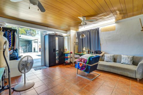 Купить виллу или дом в Хайалиа, Флорида 4 спальни, 272.48м2, № 1984268 - фото 22