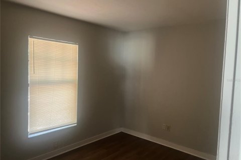House in Gainesville, Florida 2 bedrooms, 74.32 sq.m. № 2403692 - photo 5
