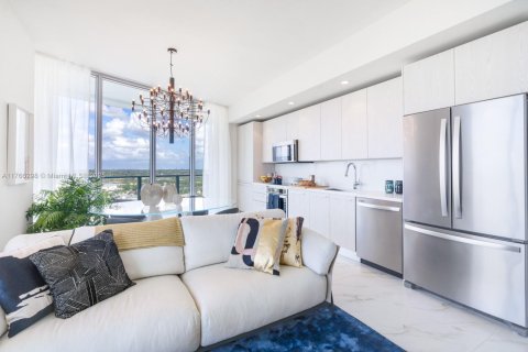 Condo in Sunrise, Florida, 2 bedrooms  № 1867730 - photo 29