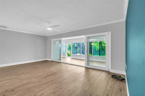 House in Oldsmar, Florida 3 bedrooms, 181.35 sq.m. № 2151428 - photo 7