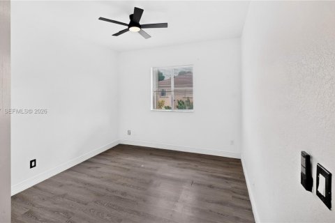 Townhouse in Homestead, Florida 4 bedrooms, 150.32 sq.m. № 2399737 - photo 25