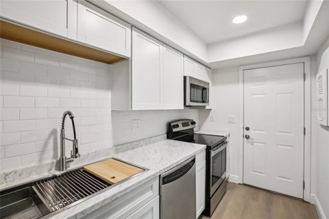 Adosado en alquiler en Clearwater, Florida, 2 dormitorios, 79.25 m2 № 2141934 - foto 10