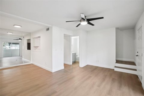 Adosado en alquiler en Clearwater, Florida, 2 dormitorios, 79.25 m2 № 2141934 - foto 7