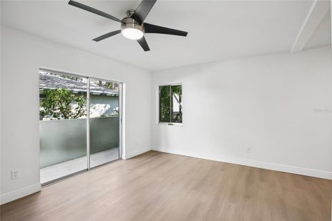 Adosado en alquiler en Clearwater, Florida, 2 dormitorios, 79.25 m2 № 2141934 - foto 14