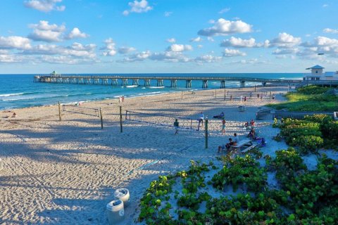 Appartement à louer à Deerfield Beach, Floride: 1 pièce, 41.81 m2 № 2167918 - photo 2