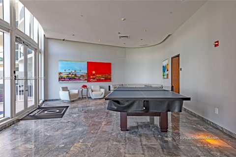 Copropriété à vendre à Sunny Isles Beach, Floride: 2 chambres, 147.06 m2 № 2084830 - photo 25