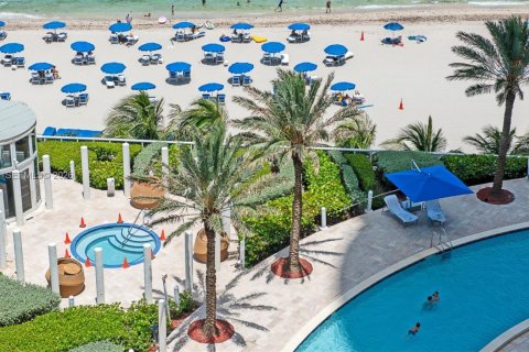 Copropriété à vendre à Sunny Isles Beach, Floride: 2 chambres, 147.06 m2 № 2084830 - photo 19