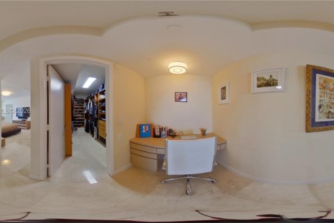Copropriété à vendre à Sunny Isles Beach, Floride: 2 chambres, 147.06 m2 № 2084830 - photo 18