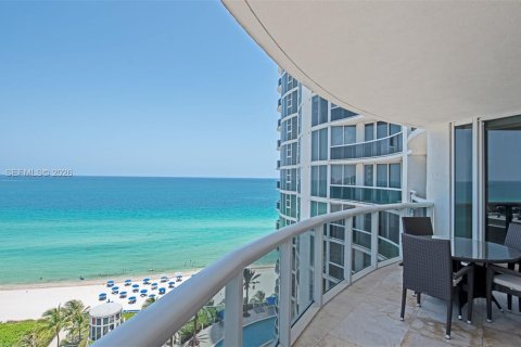 Copropriété à vendre à Sunny Isles Beach, Floride: 2 chambres, 147.06 m2 № 2084830 - photo 7