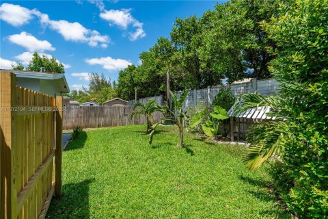 Villa ou maison à louer à Sunrise, Floride: 3 chambres, 122.35 m2 № 2033757 - photo 30