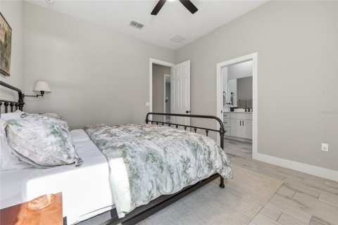 House in Ocala, Florida 4 bedrooms, 214.98 sq.m. № 2166819 - photo 23