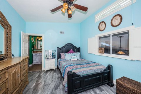 Condo in Pinellas Park, Florida, 3 bedrooms  № 1634553 - photo 21