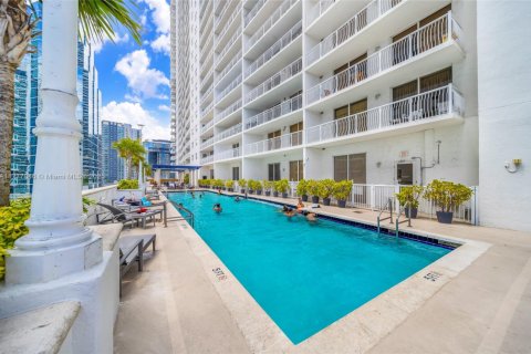 Condominio en venta en Miami, Florida, 2 dormitorios, 95.69 m2 № 1700536 - foto 30