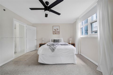 Condominio en venta en Miami, Florida, 2 dormitorios, 95.69 m2 № 1700536 - foto 25
