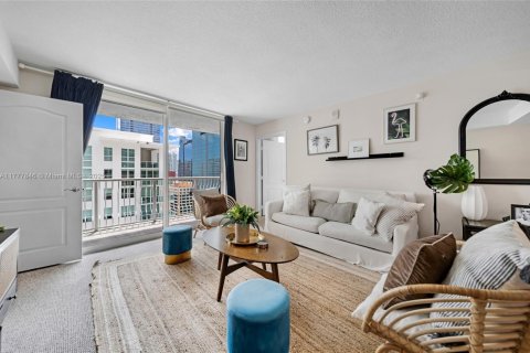 Condominio en venta en Miami, Florida, 2 dormitorios, 95.69 m2 № 1700536 - foto 5