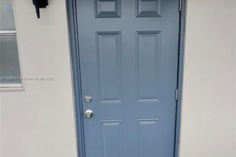 Copropriété à louer à Tamarac, Floride: 1 chambre, 69.68 m2 № 1818762 - photo 1